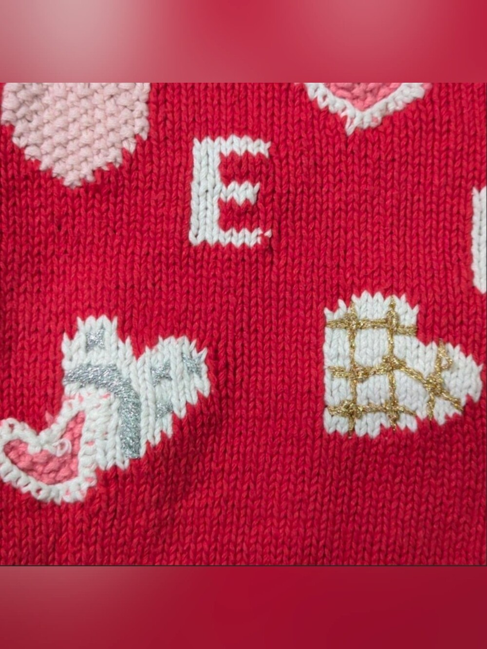 Vintage handknit heart knit cardigan with red, white, gold and silver. Size L - Picture 4 of 4